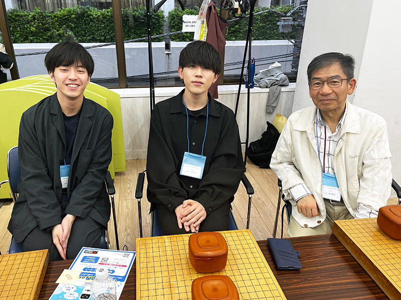 (左から)JPRS囲碁将棋部の齊山、今井、林